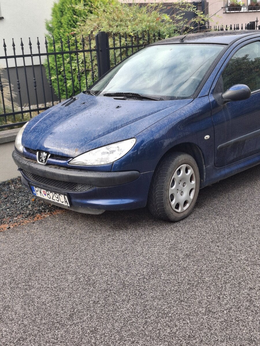 Peugeot 206