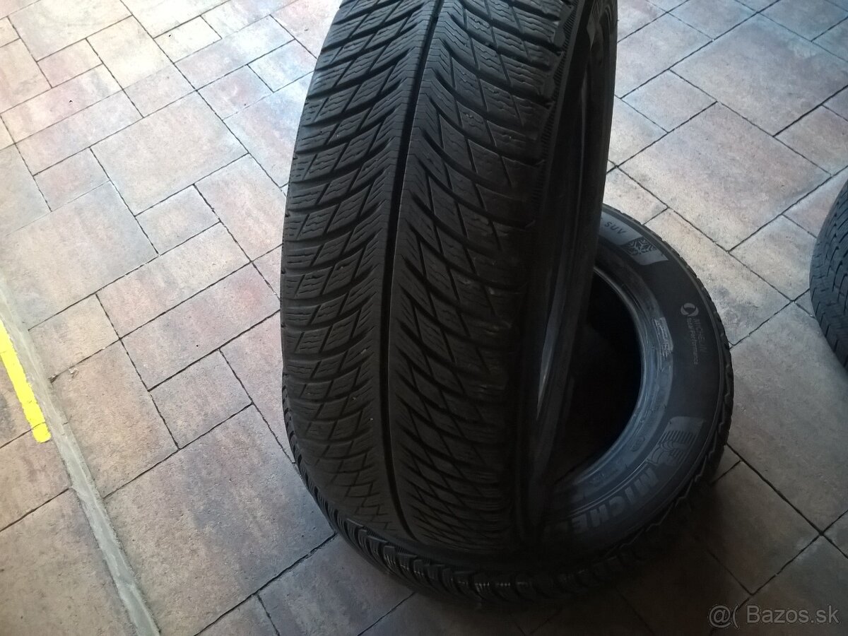 2 ks ZIMNÉ PNEU 225/60 R17 103H XL MICHELIN cca 7 mm DOT2820