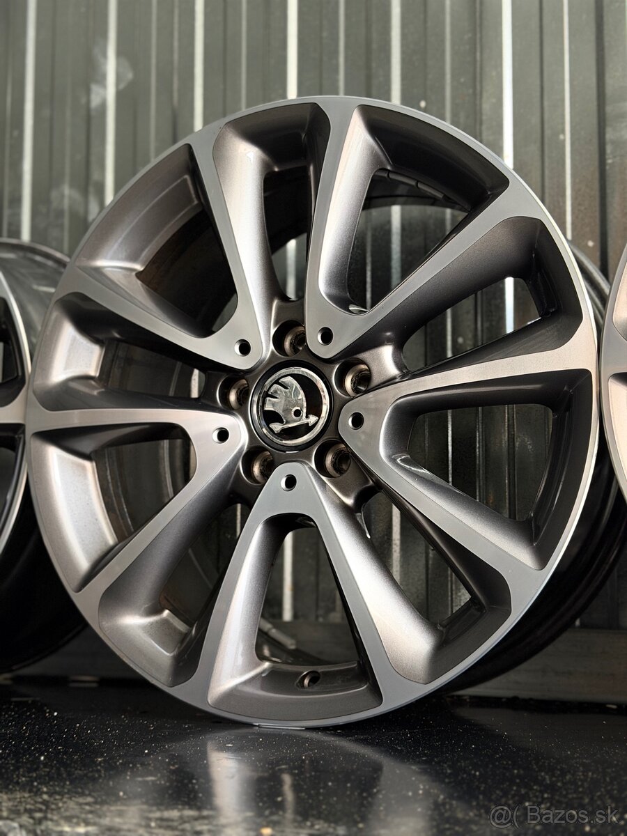 #16 Elektróny originál Škoda r18