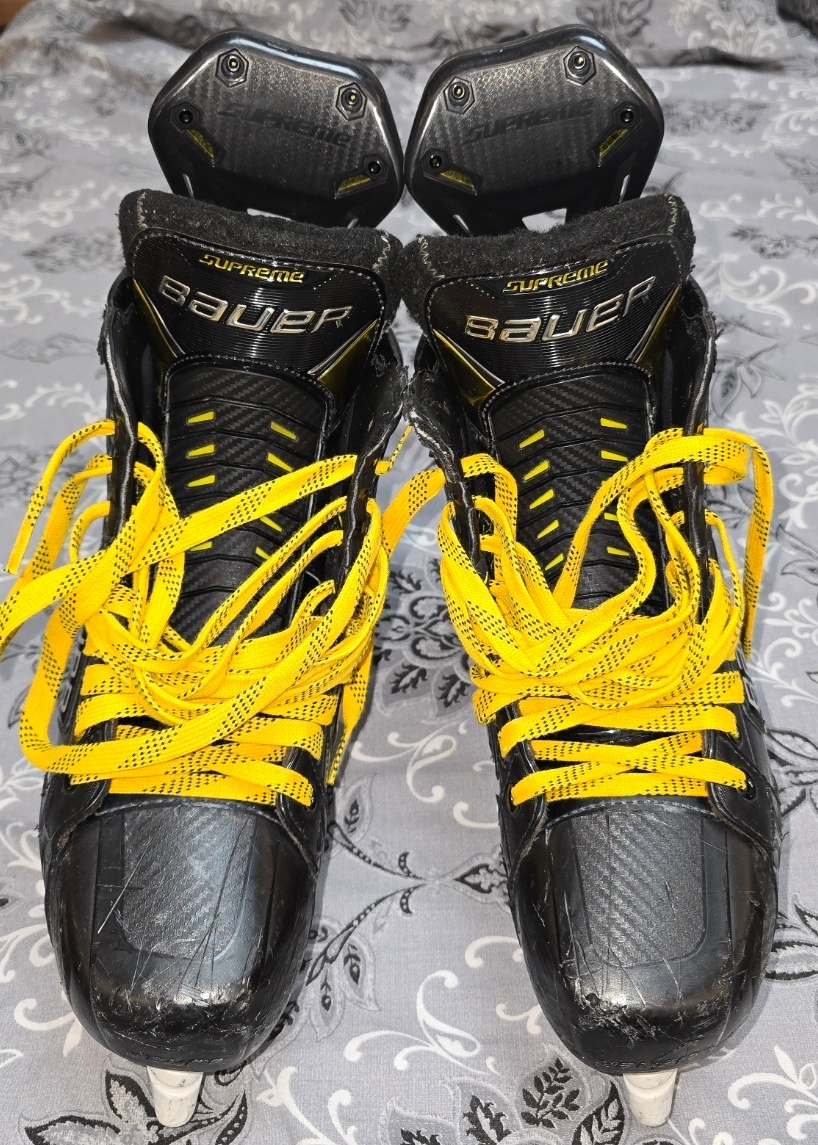 Predam korcule Bauer Supreme Ultra Sonic.