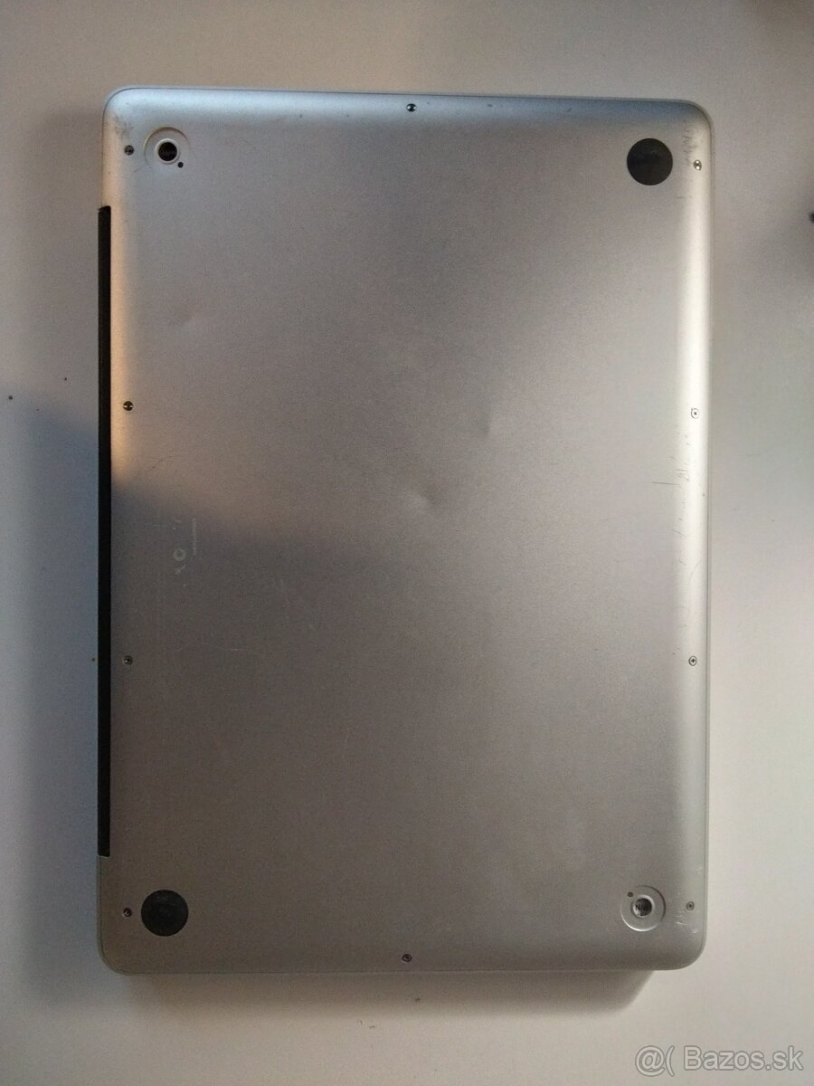 MacBook Pro 2010 13,3