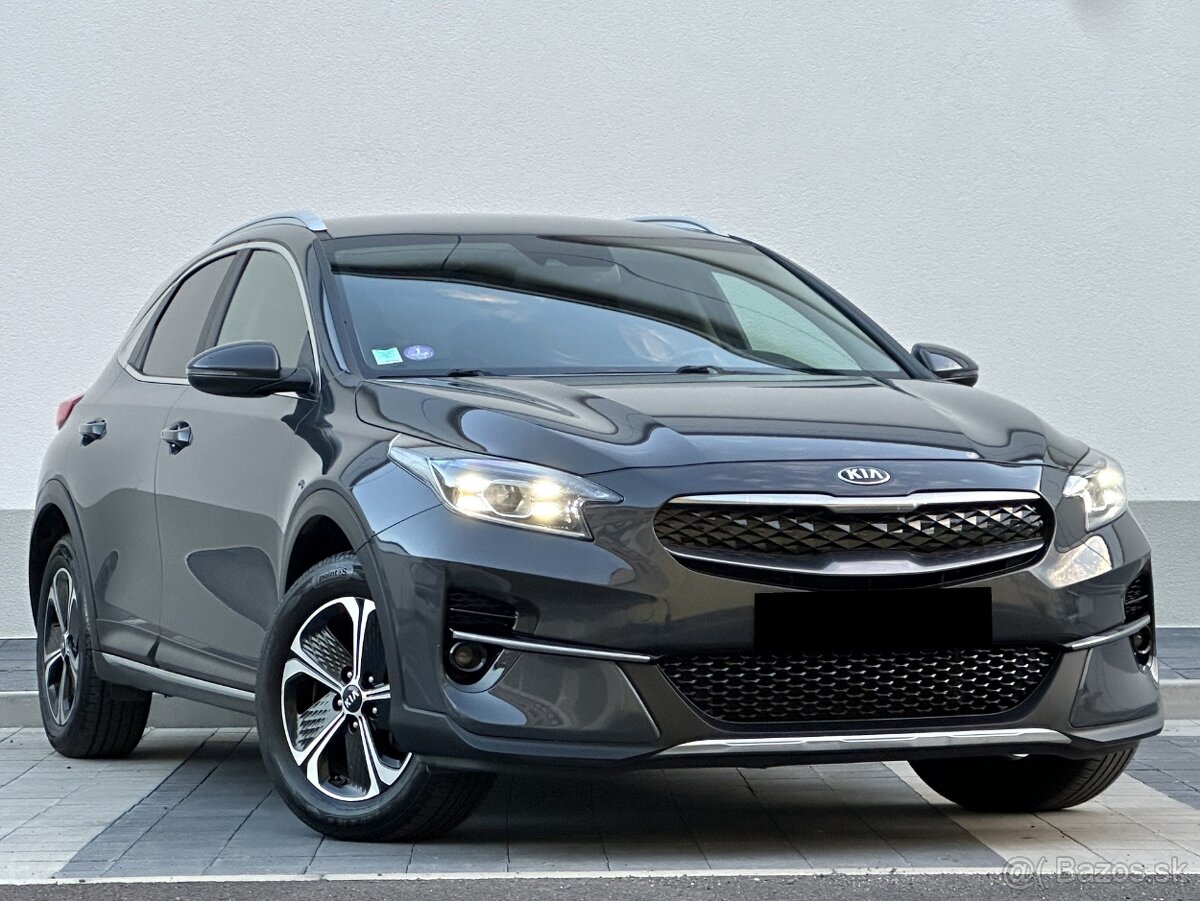KIA XCeed 1.6 GDi Plug-In Hybrid PLATINUM A/T 140PS 2021