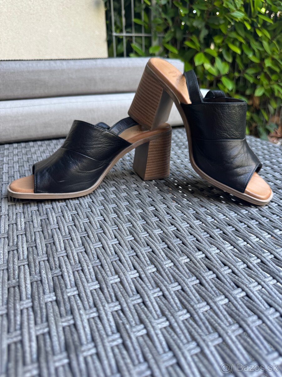 Dámske topanky Donna flo