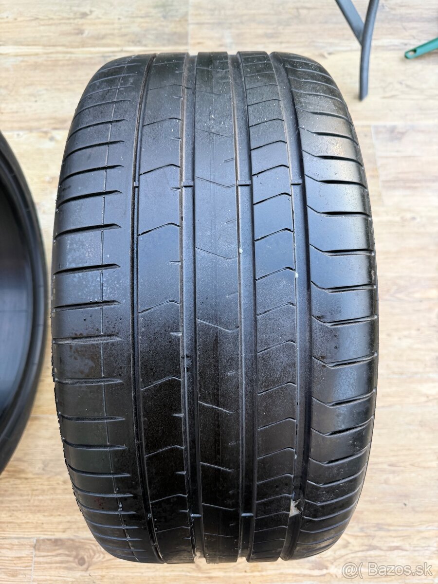 Pirelli 275/35 R20