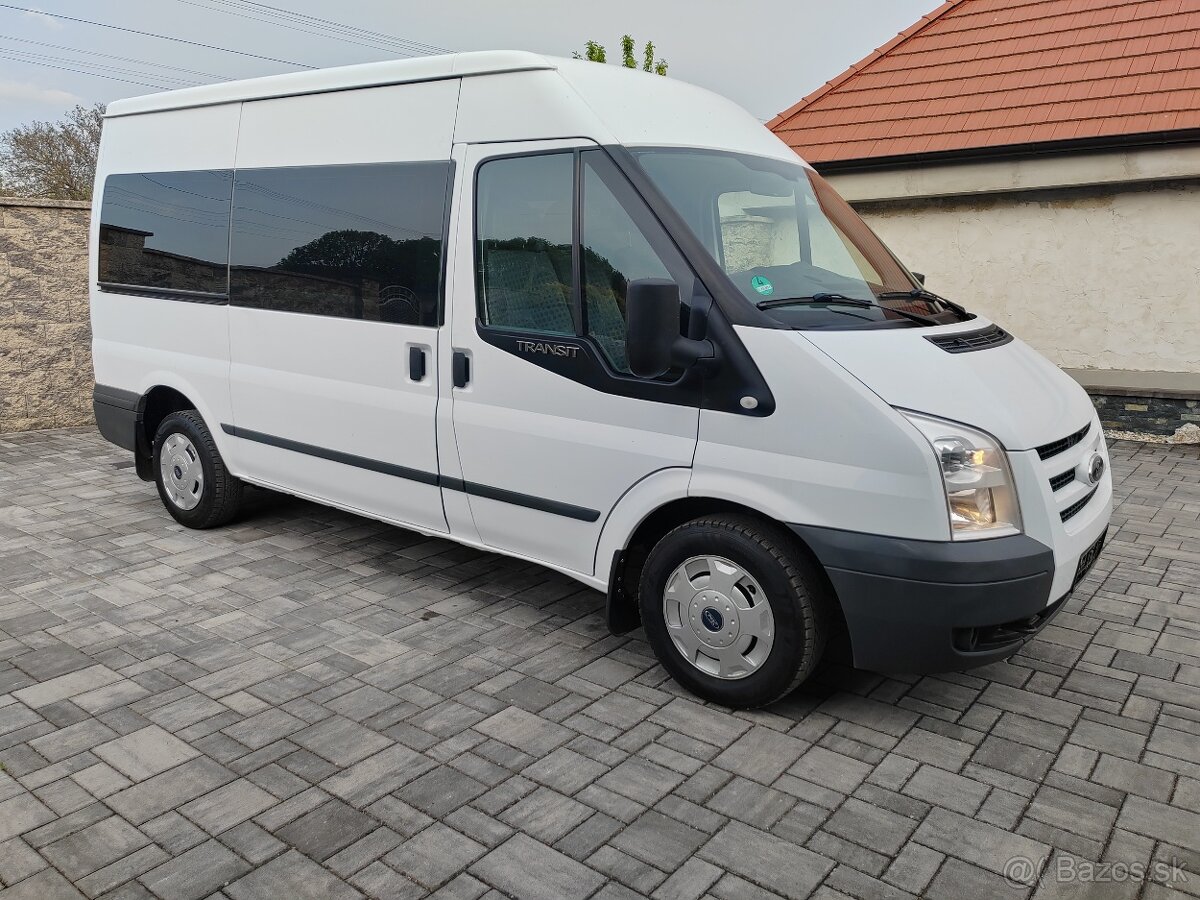 Ford Transit 9 miest , klíma.