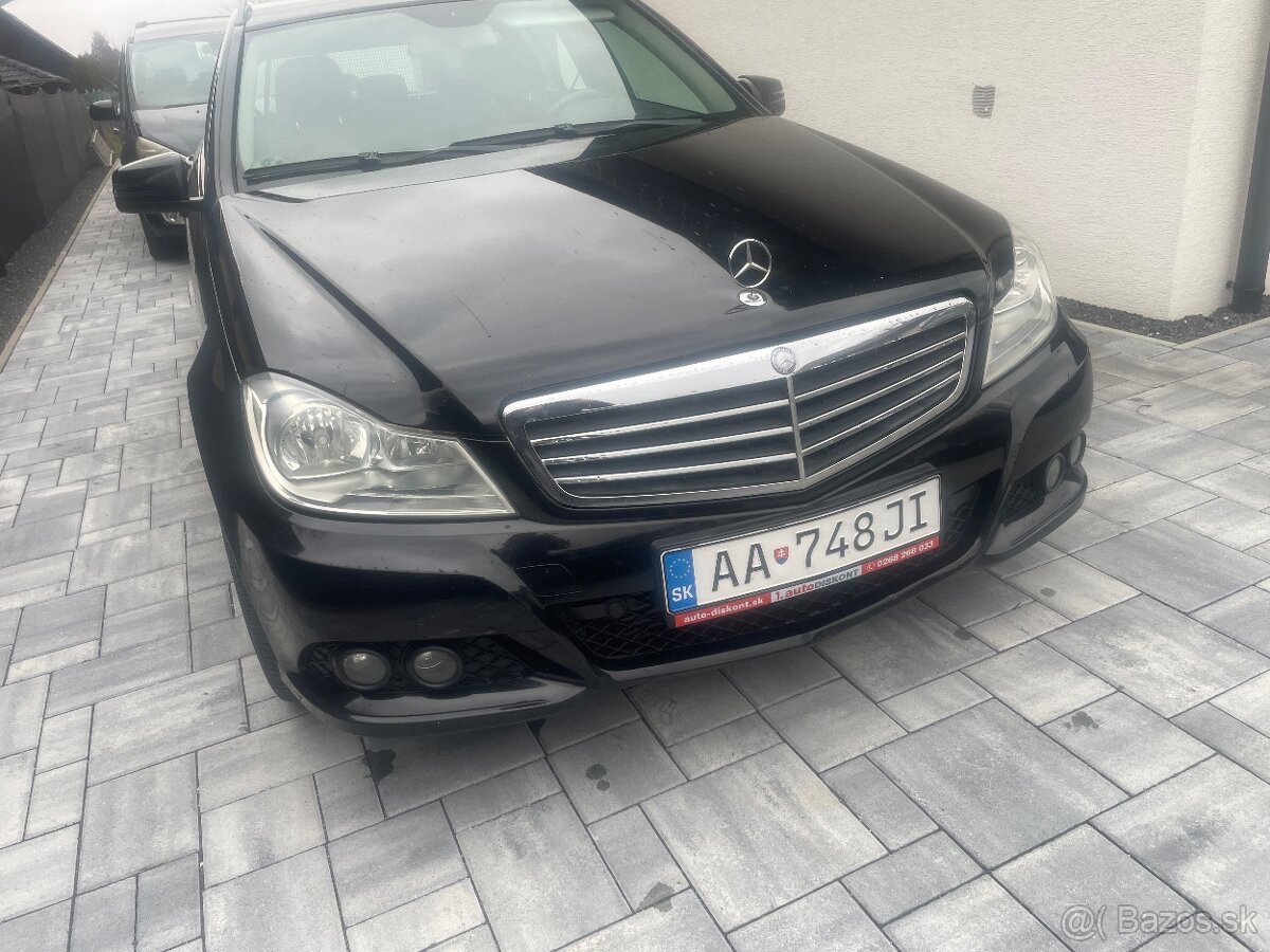 Mercedes w 204