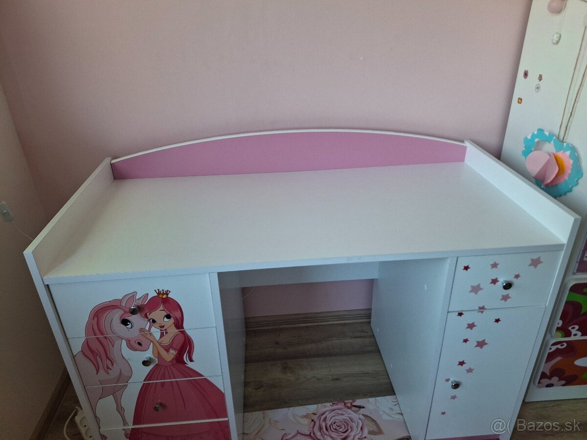Detský písací stôl princezná a koník