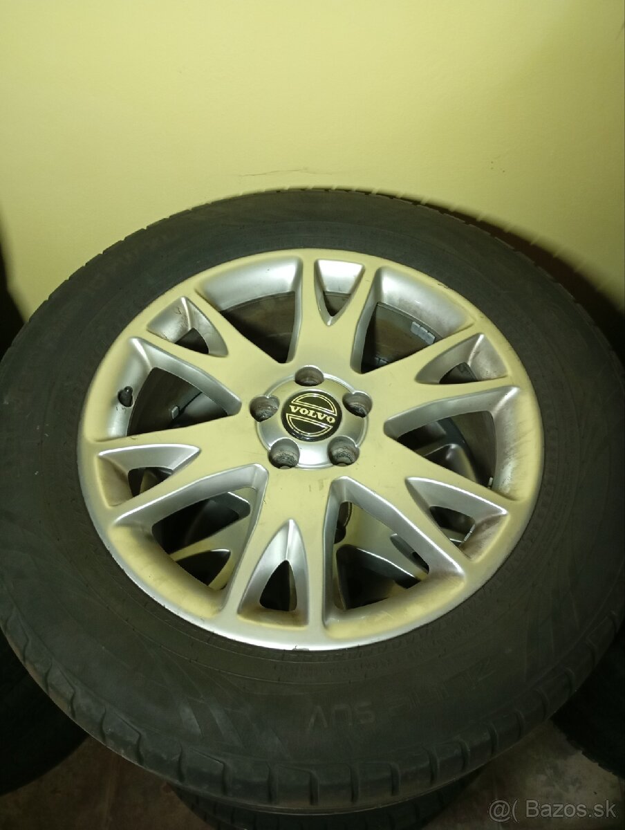 Volvo XC90 235/60R18