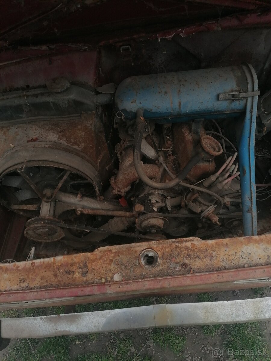 Škoda 100