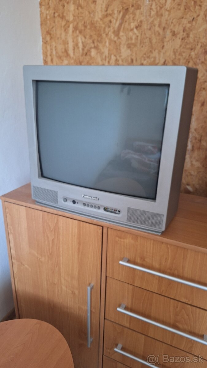 Televízor
