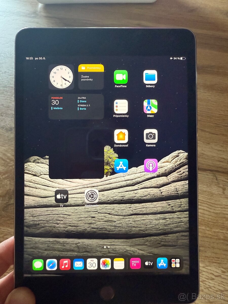 predám Apple IPad mini 4
