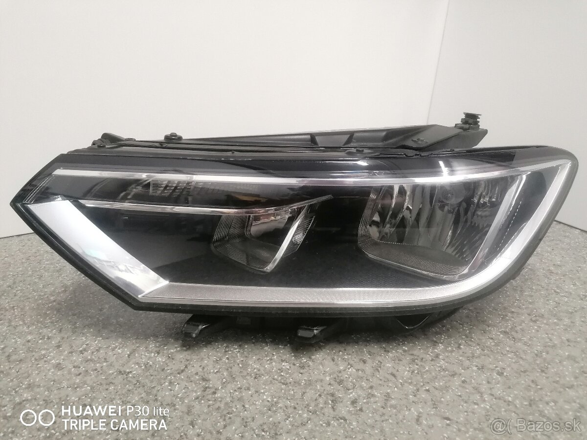 Ľavý svetlomet passat B8