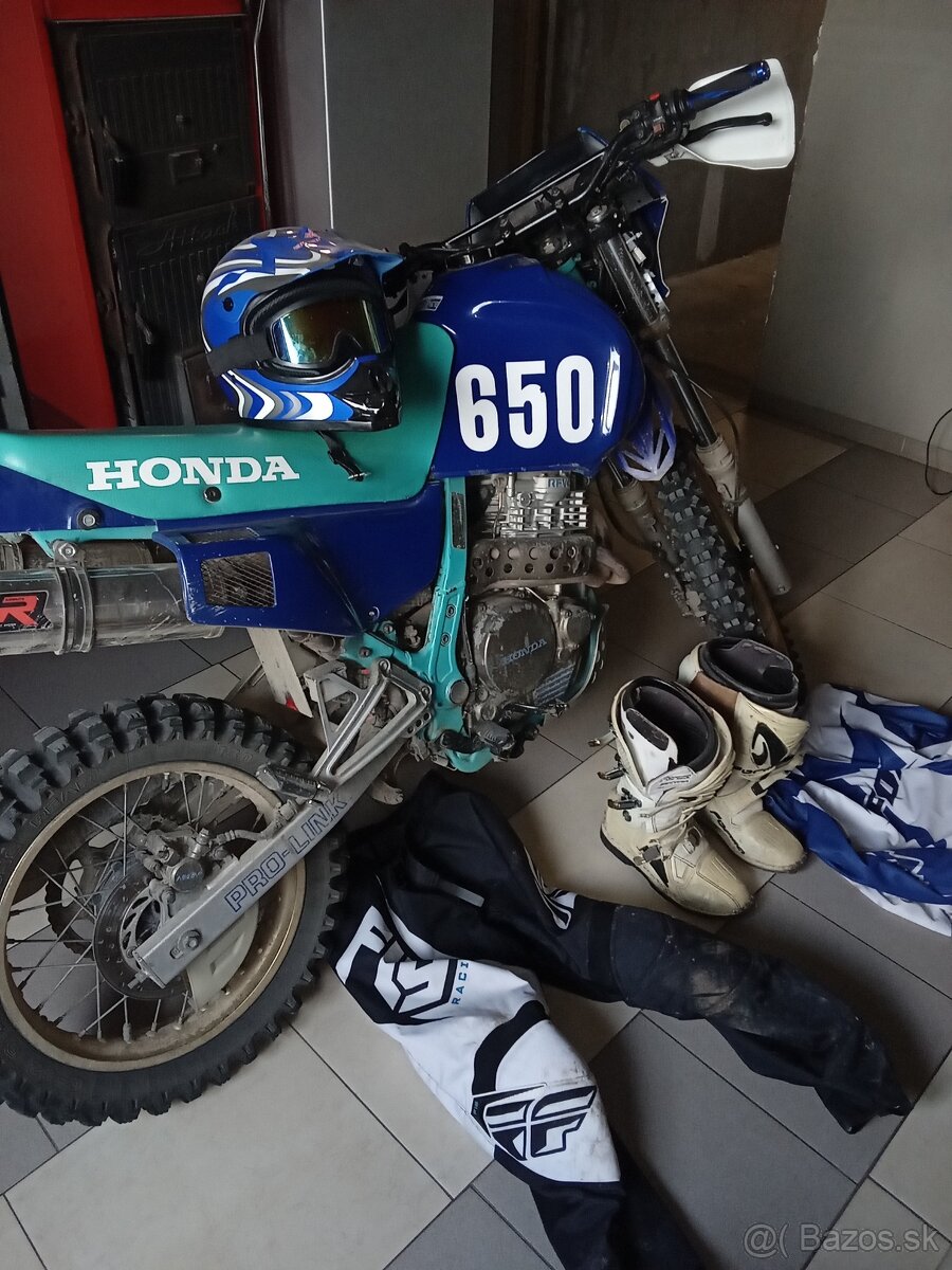 Honda 650 dominator