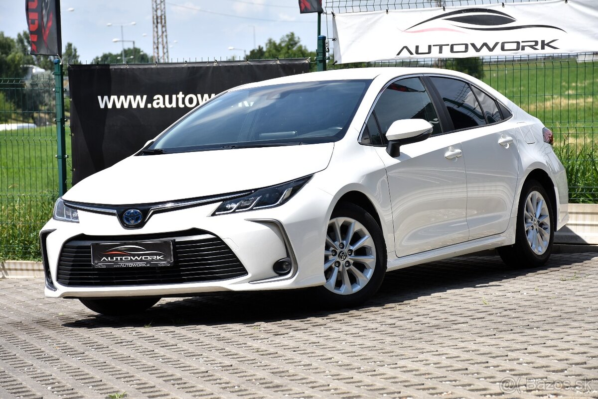 Toyota Corolla 1.8 HYBRID E-CVT SR 202 DPH