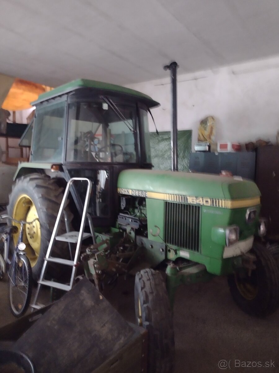 Predám traktor John Deere 1640