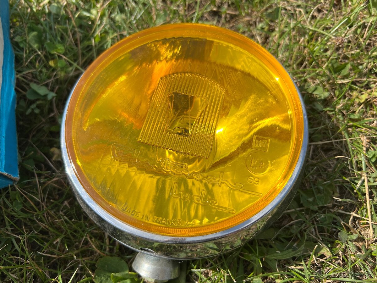 Žlte hmlove svetlo Cluteroche