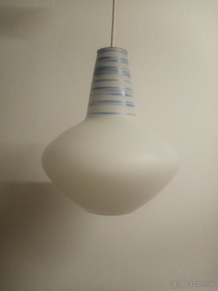 Stropne lampy 70 roky