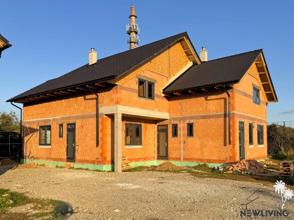 NEW LIVING - novostavba 3i byt, 2x parking a pozemok, Záhrad