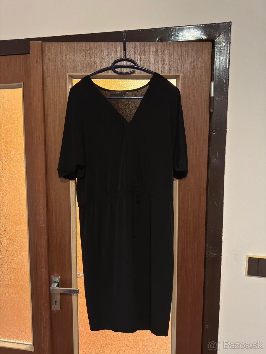 Dámske čierne saty