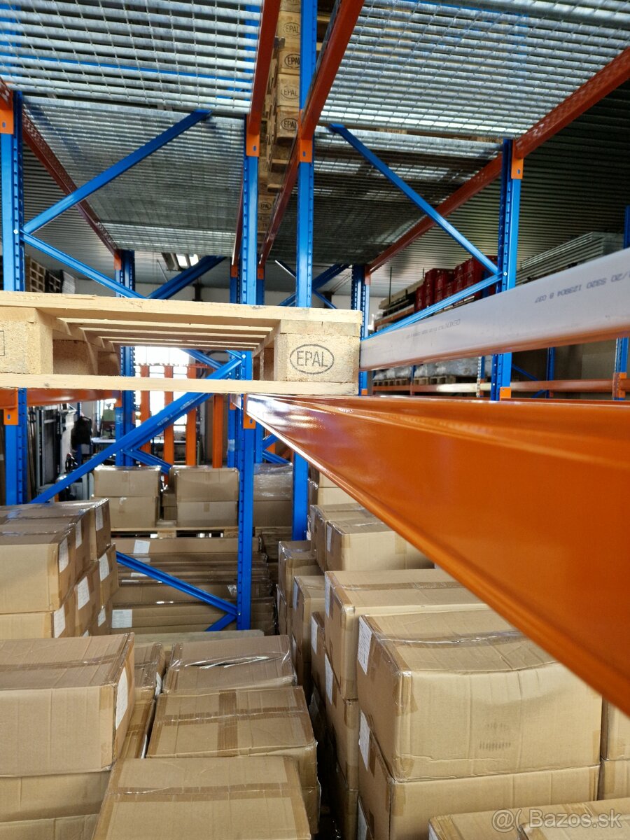 Paletový doraz na Regál.