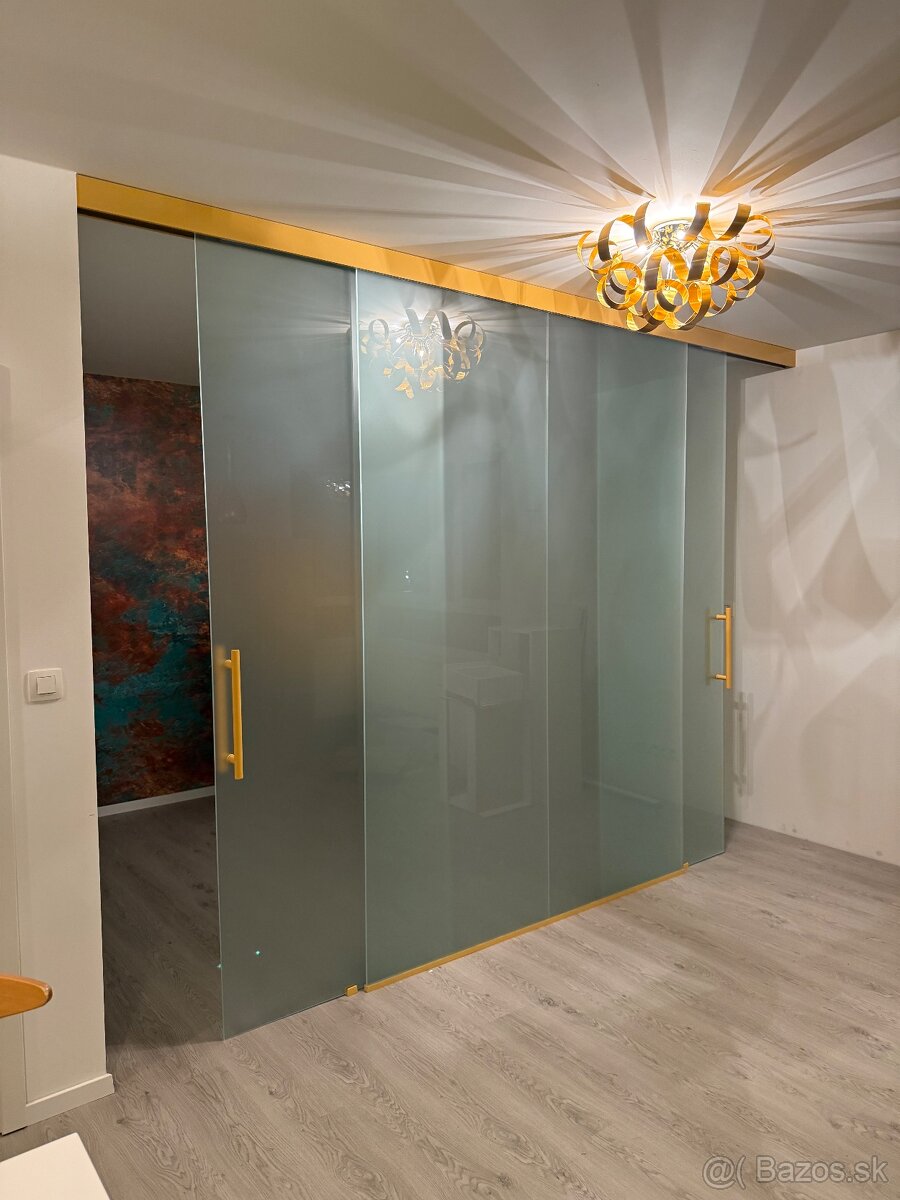 Celosklenené posuvné dvere 353 × 258 cm - matné, 4-dielne