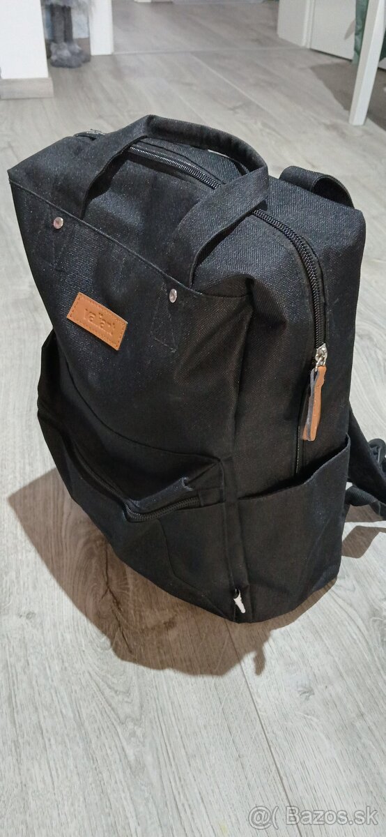 Nový batoh zn. Valiant