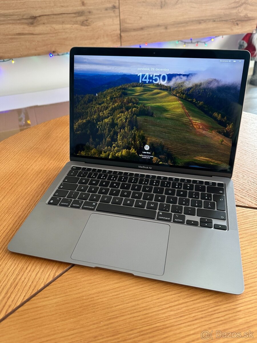 Macbook air M1 v TOP stave