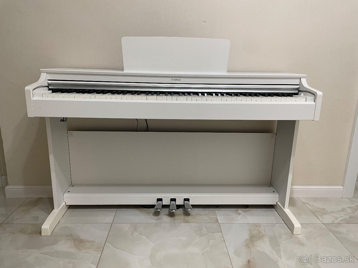 Predam piano Yamaha Ydp163