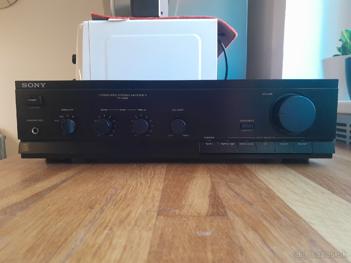 Predám Sony TA-A200 zosilňovač