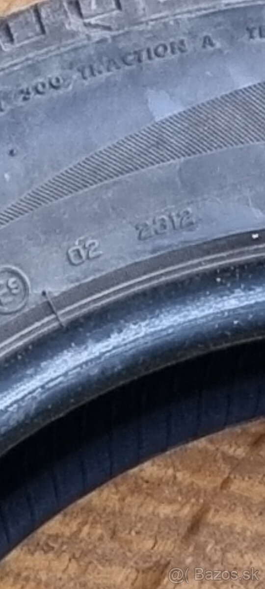 Letné pneumatiky 235/55 R17 99V, 4 kusy
