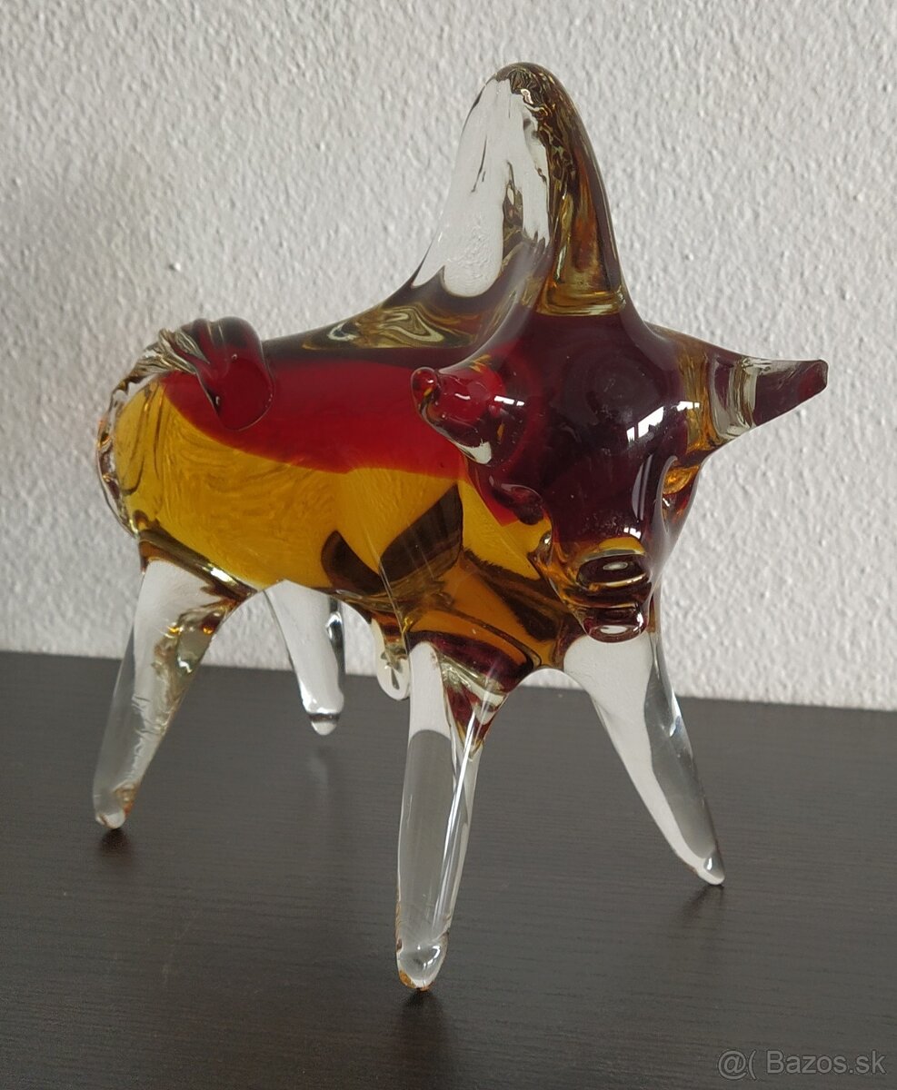 Predám sošku býka, Murano štýl, sklo