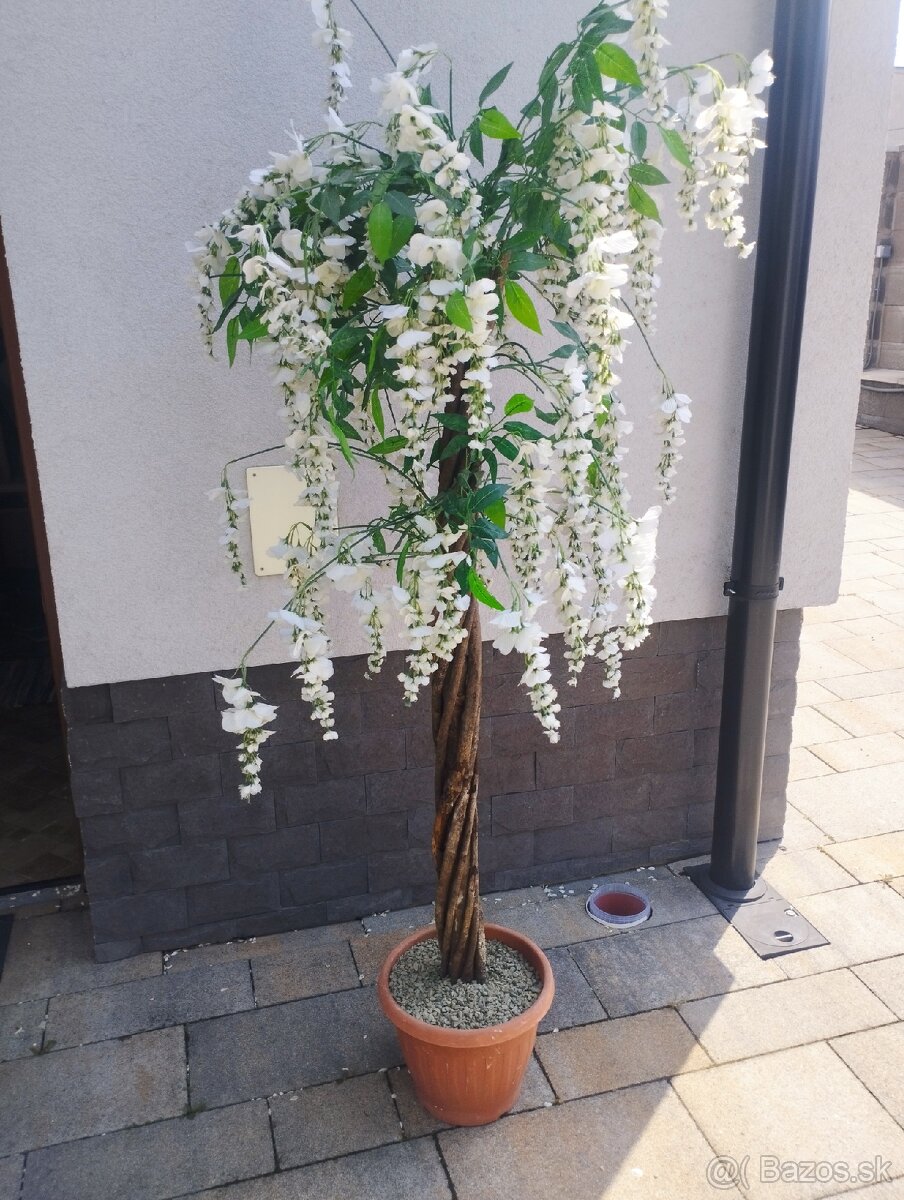 Predam umele stromy kus 40€