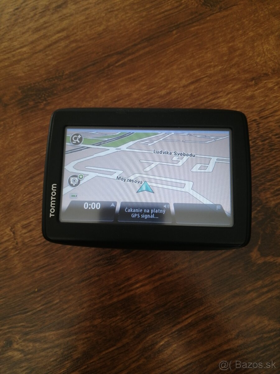 GPS navigácia Tomtom