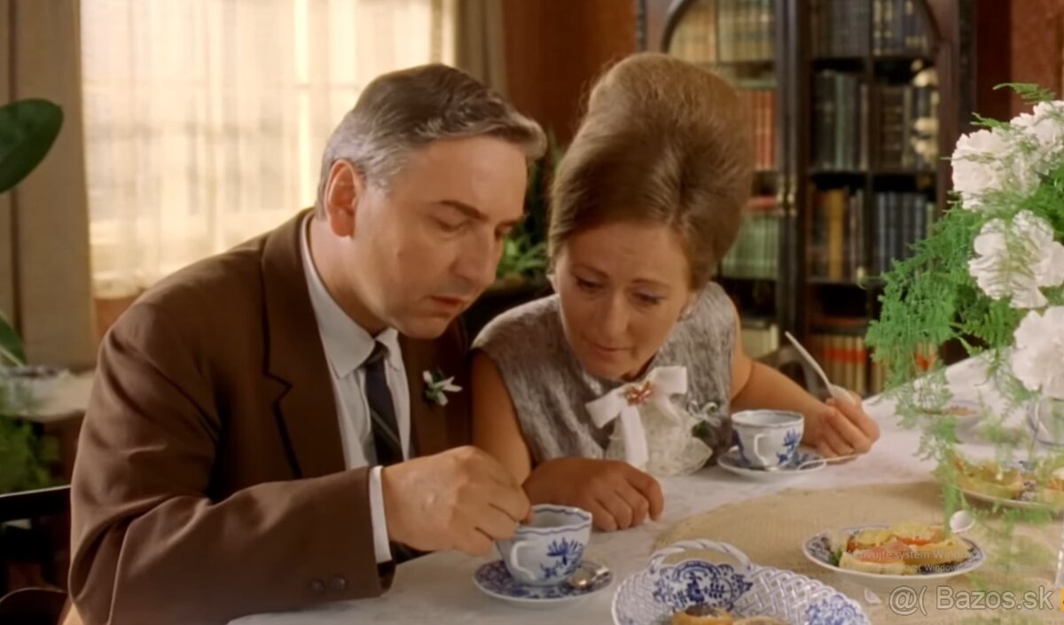 predám sadu porcelánu z filmu Pelíšky