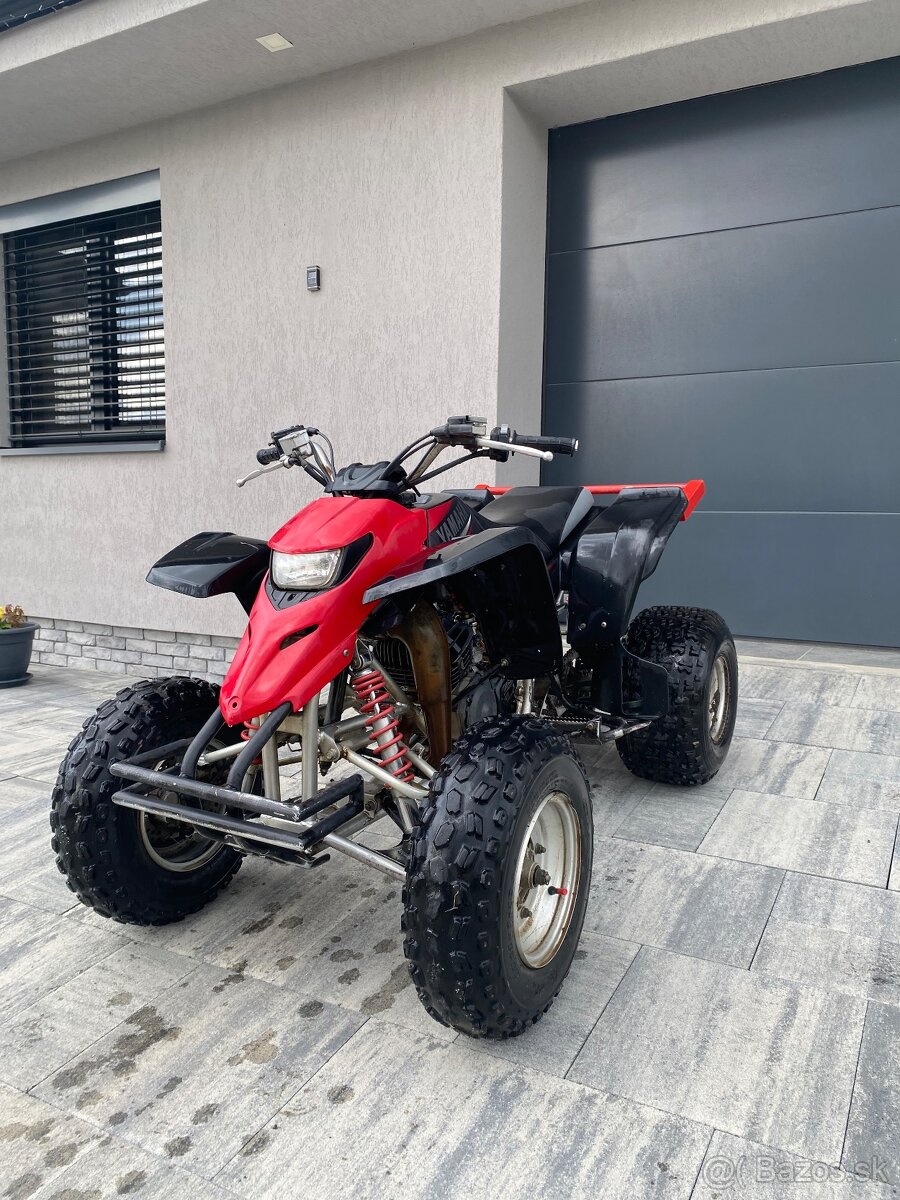 Yamaha Blaster 200  2T – spoľahlivá a zábavná štvorkolka