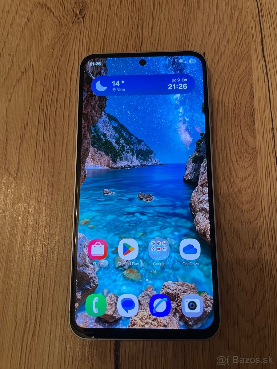 Predám Samsung galaxy a55 5G 8/256gb