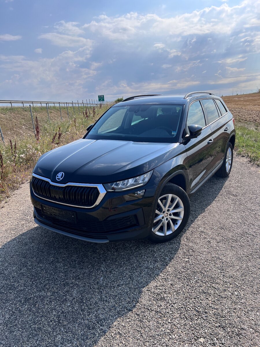 ŠKODA KODIAQ TOUR MODEL 2022 4x4