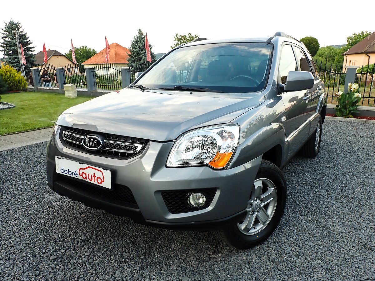 KIA SPORTAGE 2.0 16V benzin 4x4 118tis km 2010 - 104 kW