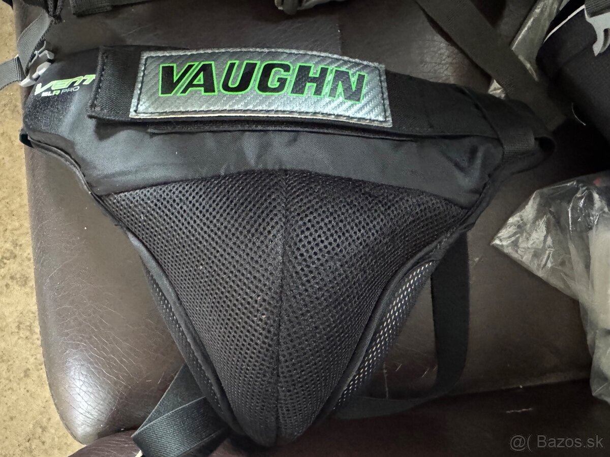 Hokejový brankársky suspenzor WAUGHN