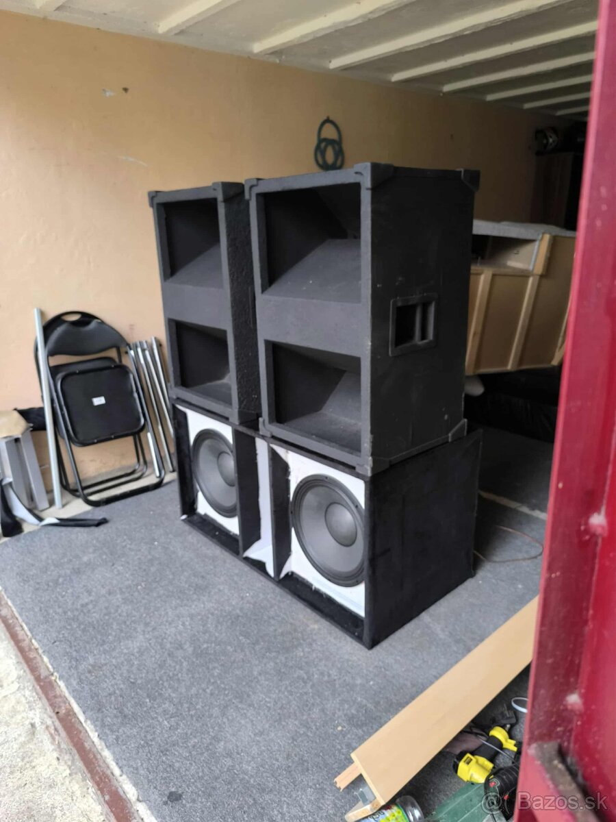 4 x subwoofer