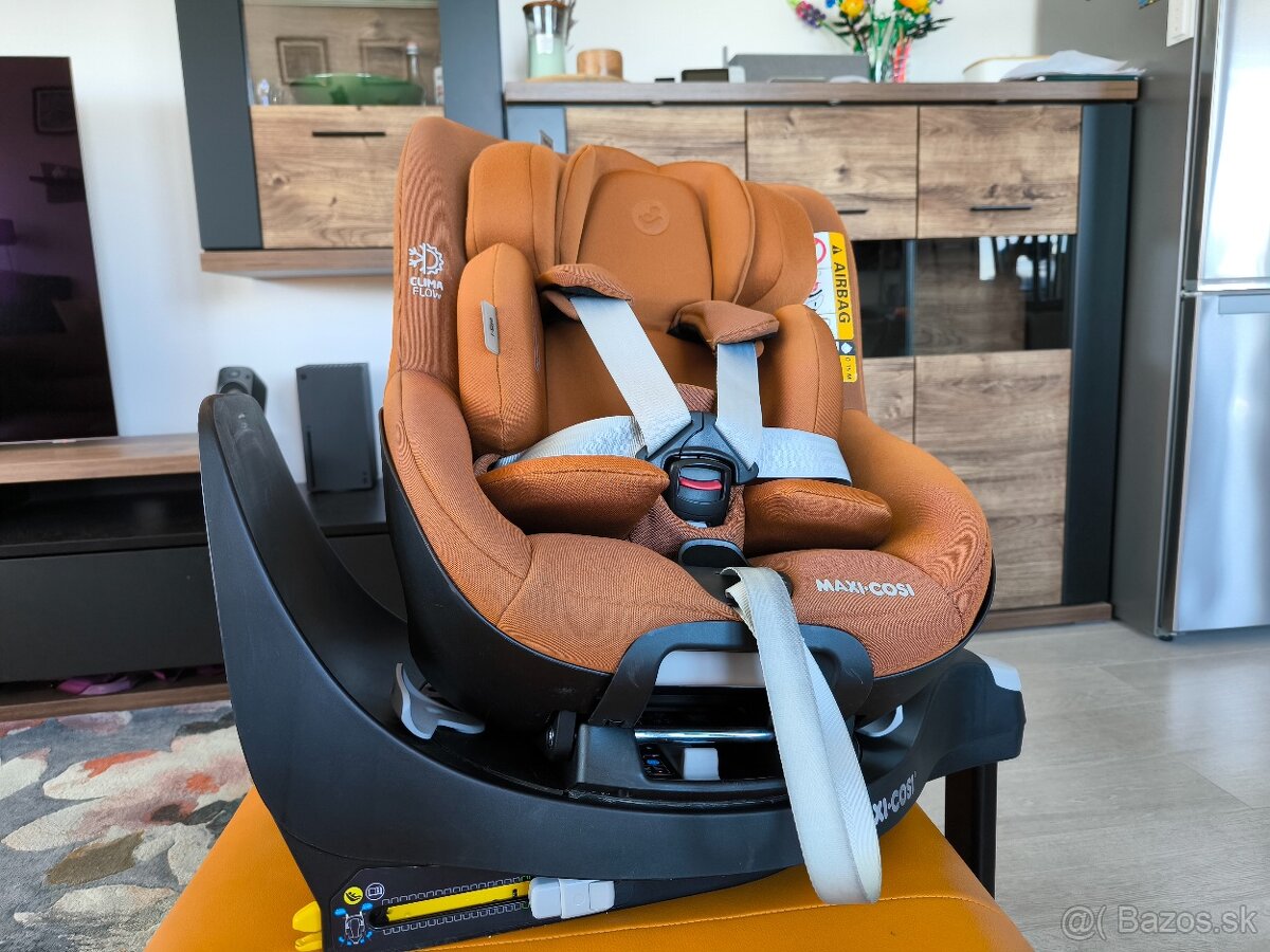 Maxi-Cosi Pearl 360 a základňa Maxi-Cosi FamilyFix 360