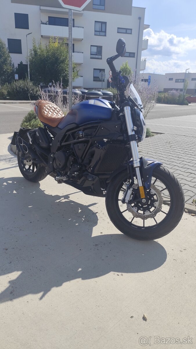 Benelli 502C cruiser 7tis km