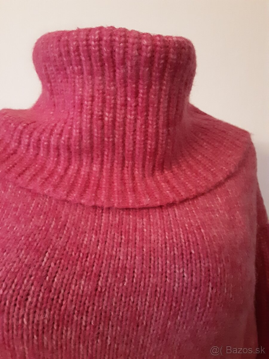 Pletené šaty na zimu ZARA