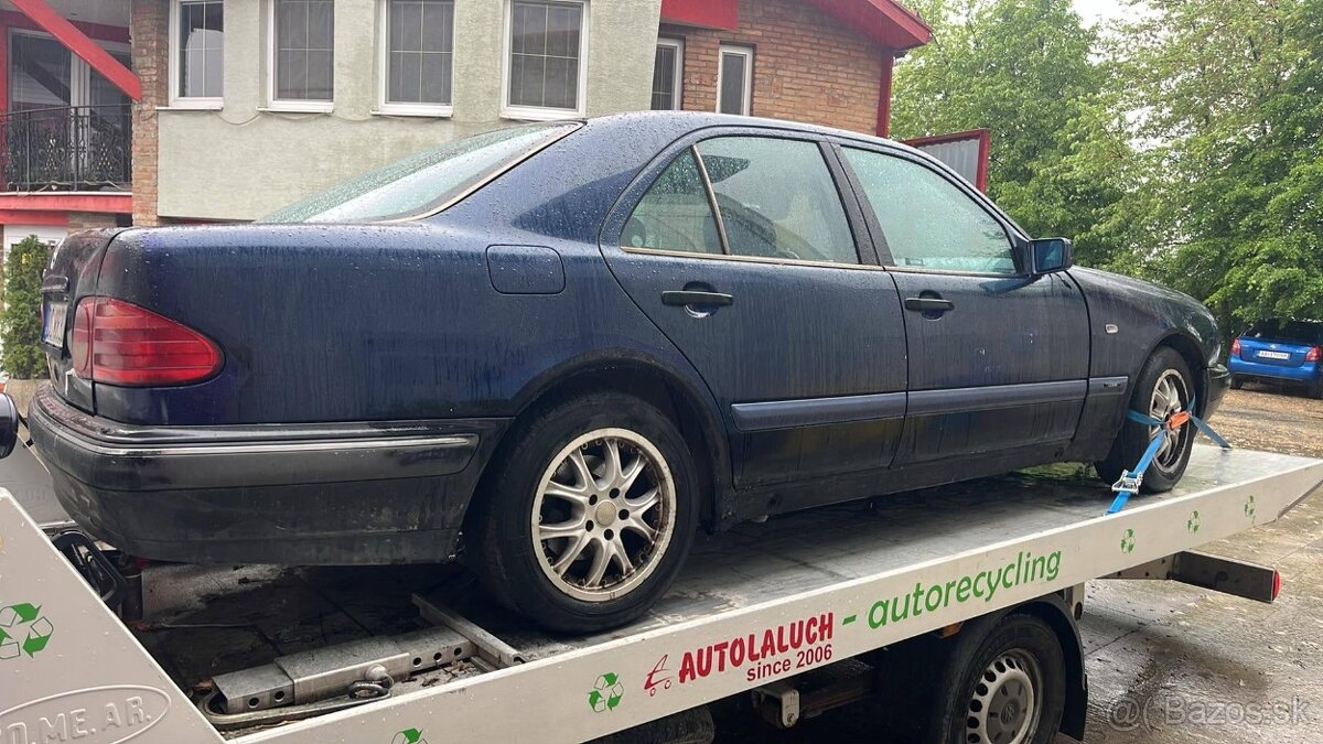 Mercedes Benz E 240 125kw