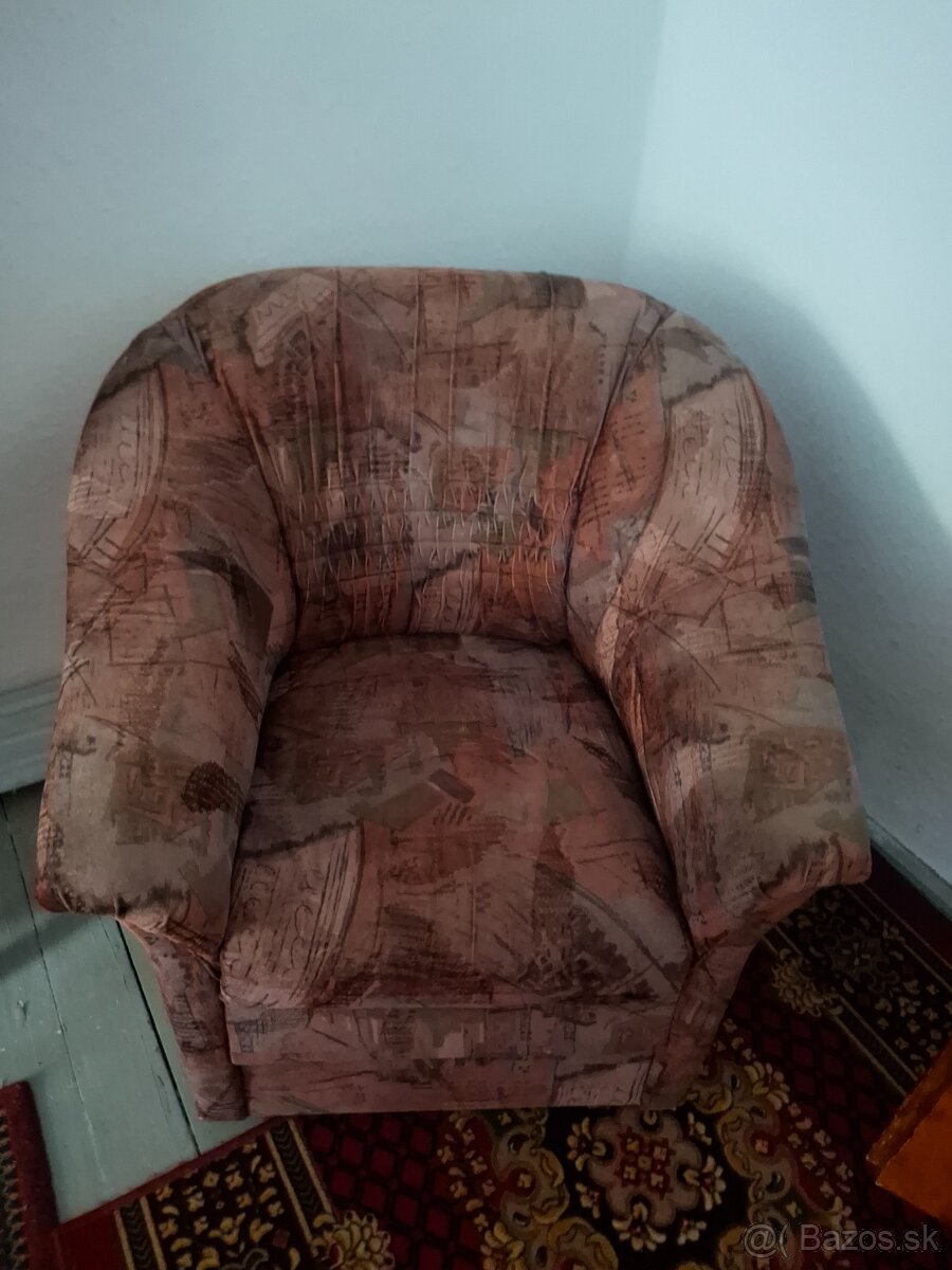 Rozkladací gauč a 2 kreslá