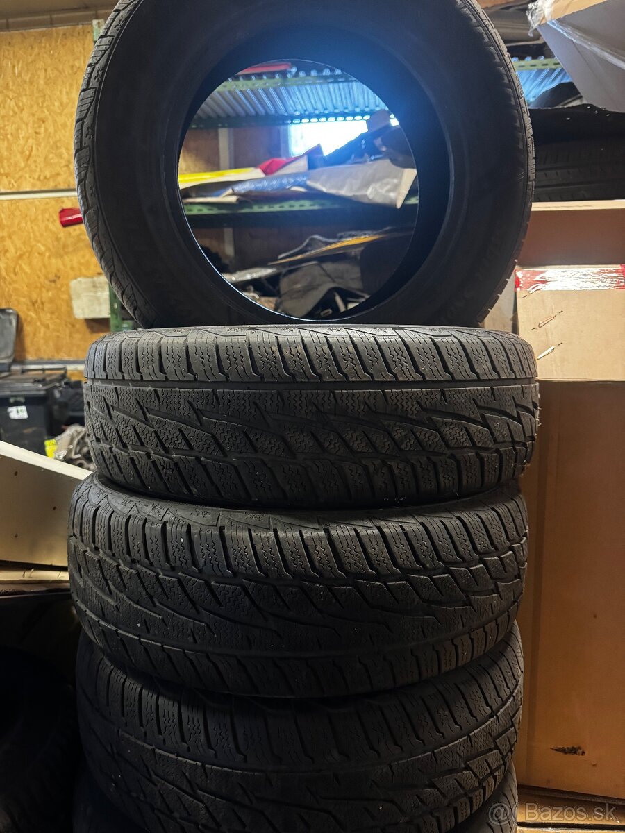 Zimné pneu 195/65 R15