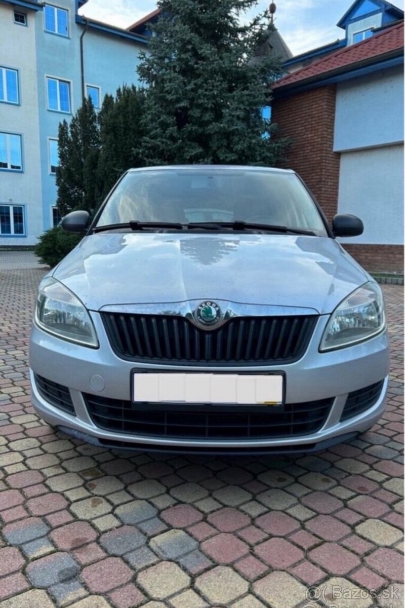Škoda Fabia 1.2 156000€ r.v.2012