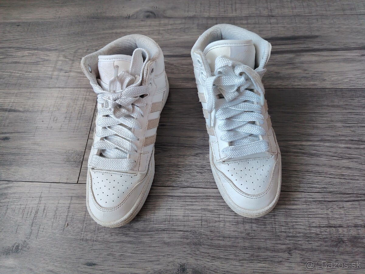 Predám dievčenské tenisky