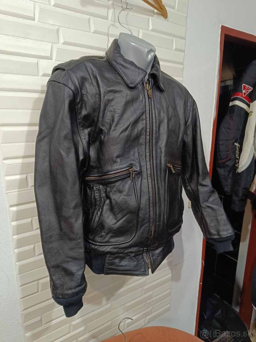 Kožená Bunda HARLEY -DAVIDSON veľkosť 40