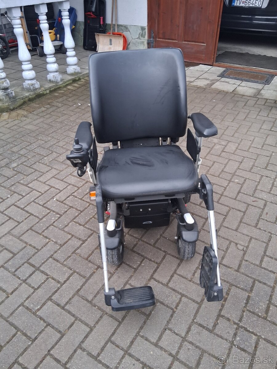 Elektrický invalidný vozík MEYRA PUMA 40